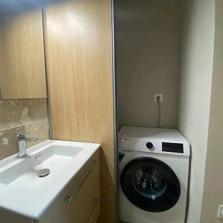 Duplex Cosy Sur Liberation דירה *